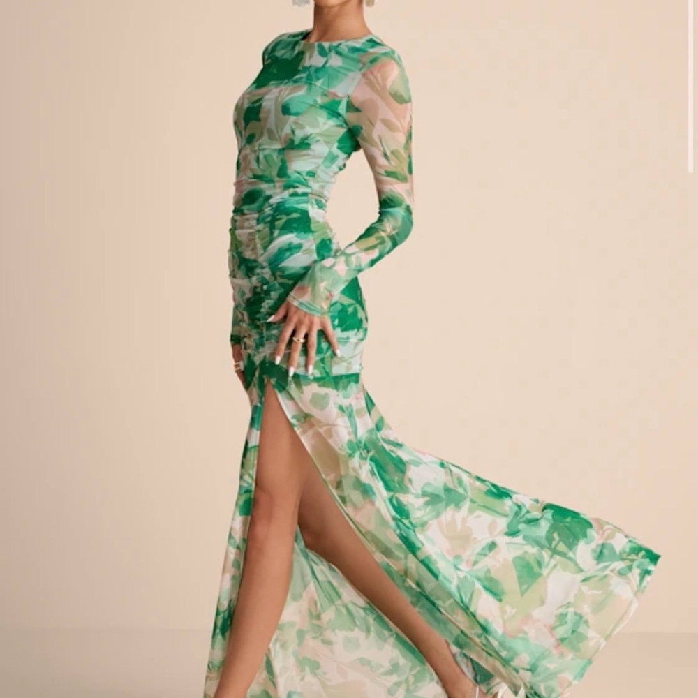 Vibrant Poise Green Floral Print Mesh
Ruched Maxi Dress